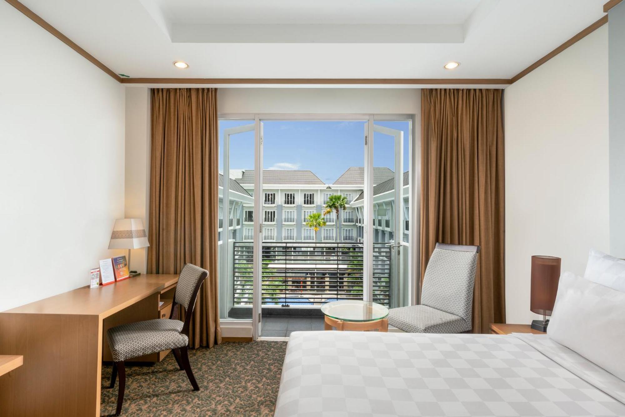 Swiss-Belhotel Danum Palangka Raya Exterior foto