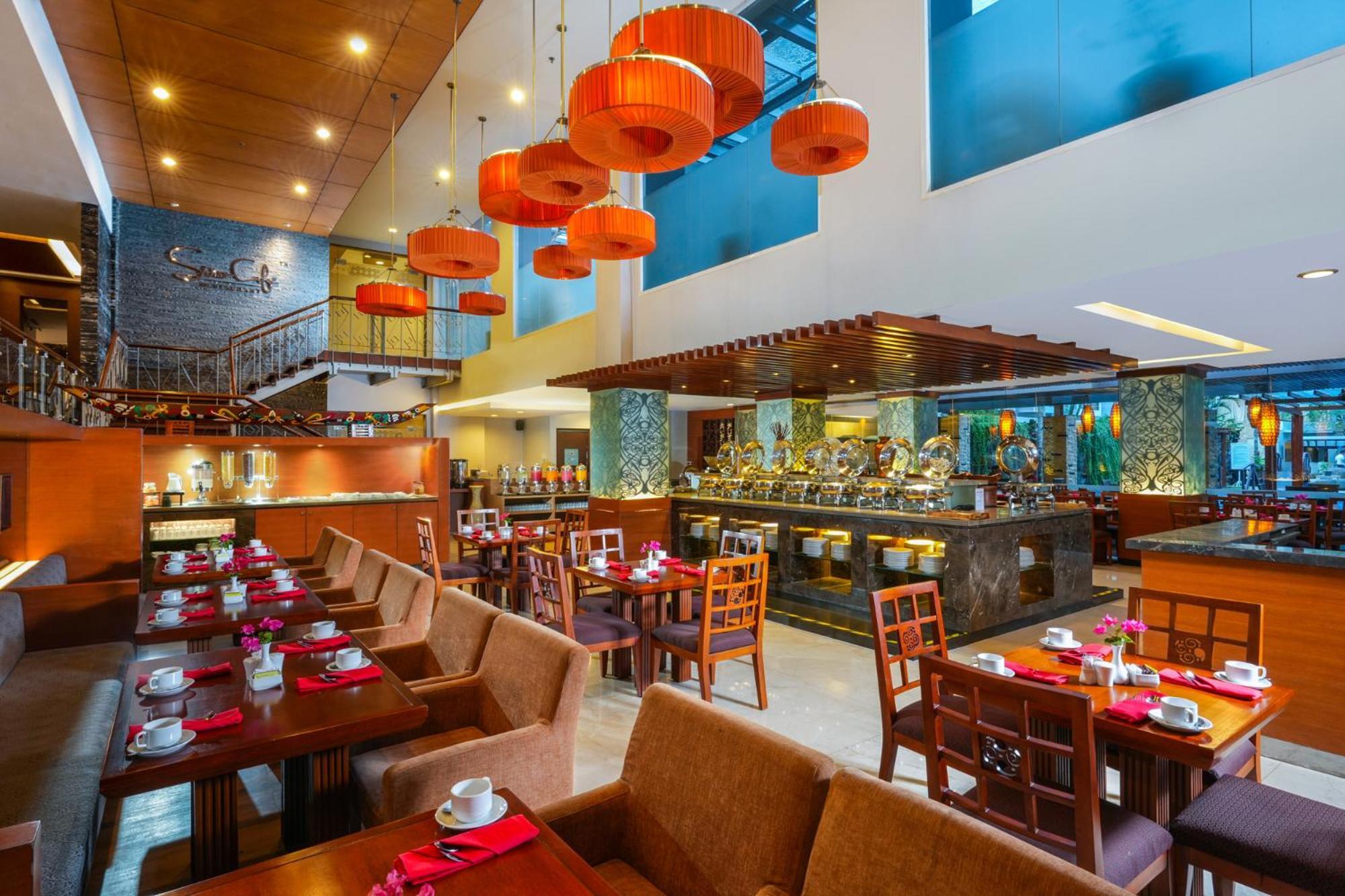Swiss-Belhotel Danum Palangka Raya Exterior foto