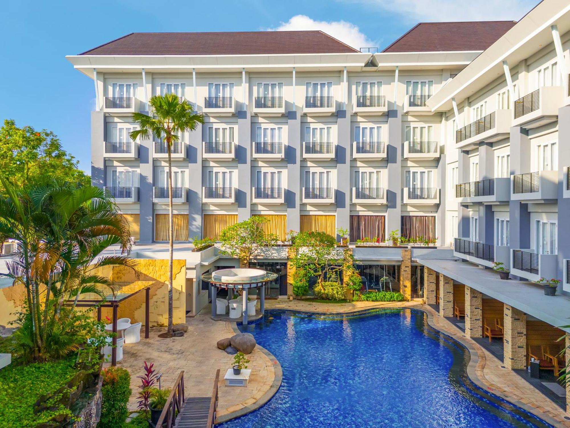 Swiss-Belhotel Danum Palangka Raya Exterior foto